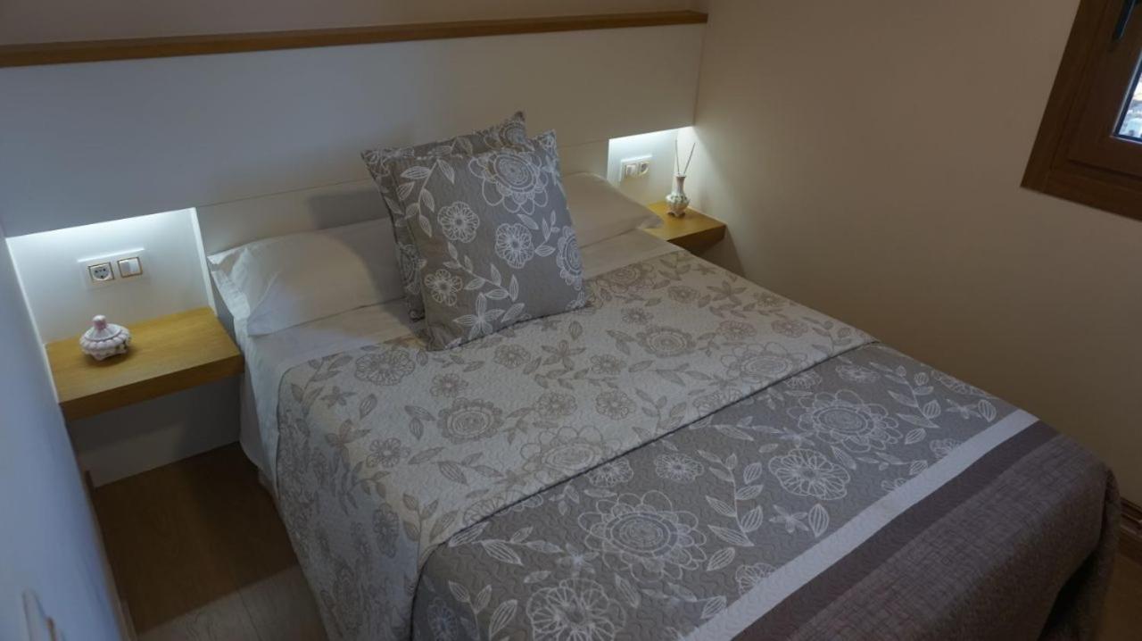 Casa Oslindeiros , Arzuaヴィラ エクステリア 写真