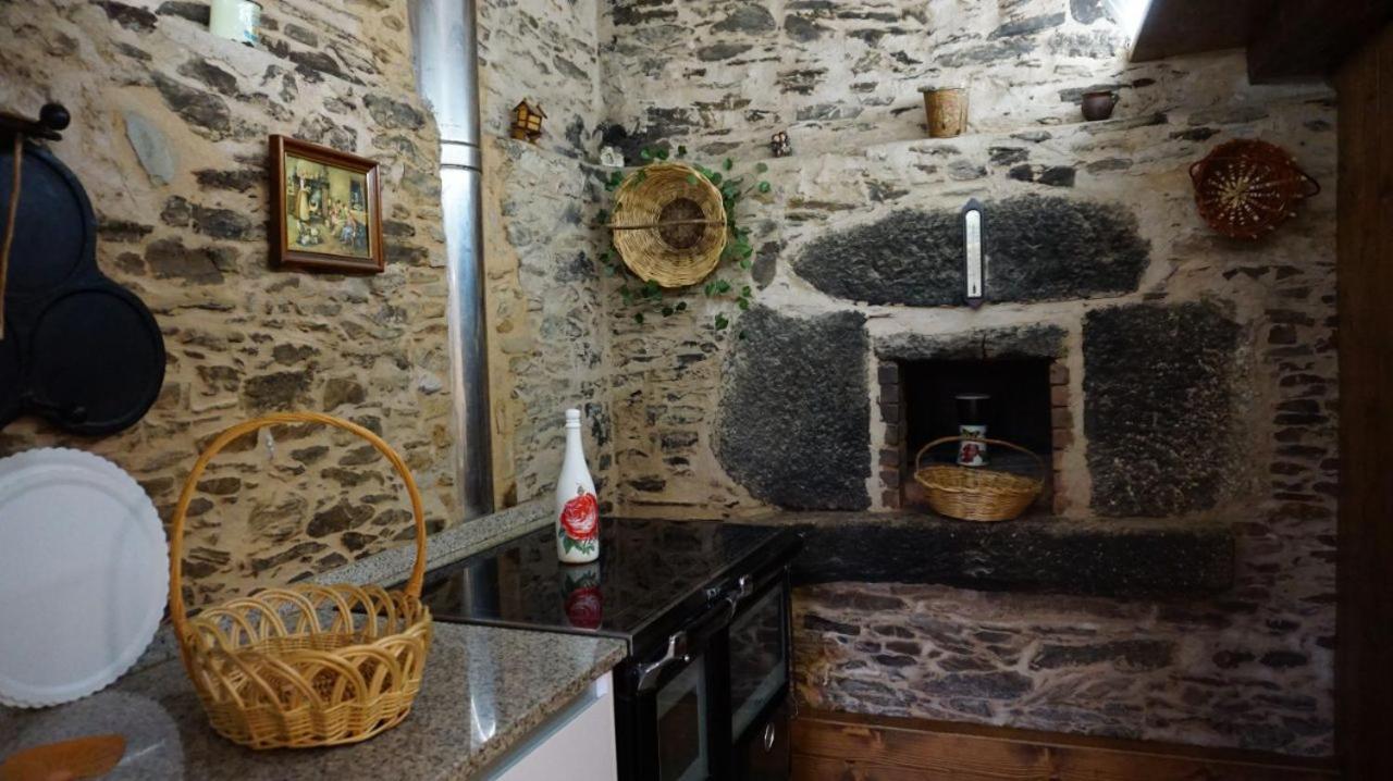 Casa Oslindeiros , Arzuaヴィラ エクステリア 写真